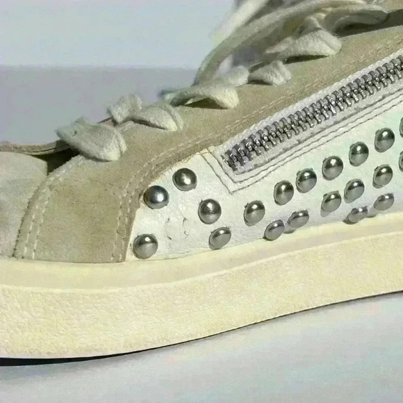 Steve Madden Parka Sneakers - Picture 11 of 11